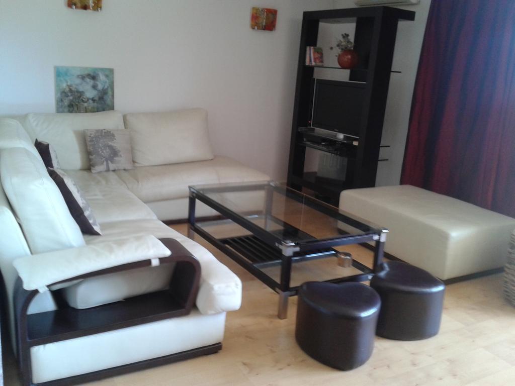 Appart Ensoleille Proche Remparts Avignon Room photo
